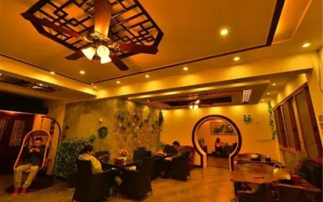 Zhouzhuang Water Moon Pavilion Inn