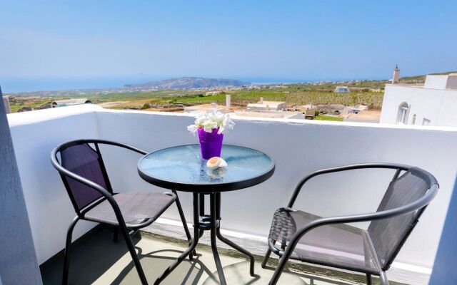Anthelea Santorini Hotel