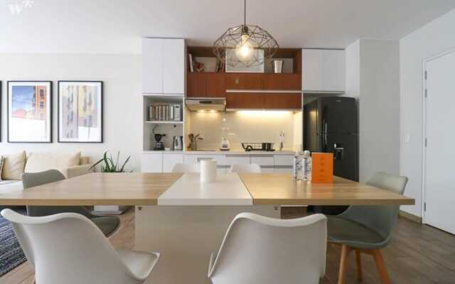 w Lively 2BR in the Heart of Miraflores