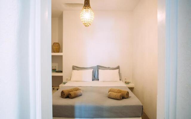 Mykonos Supreme Comfort Suites & Villas
