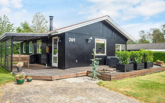 6 Person Holiday Home in Juelsminde