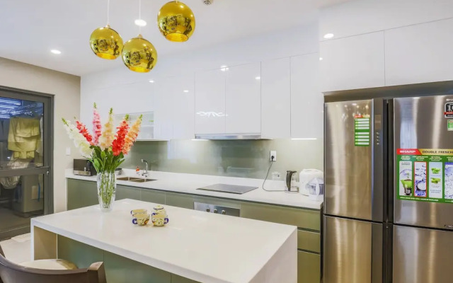 3BRs Luxury Apartment Cityview