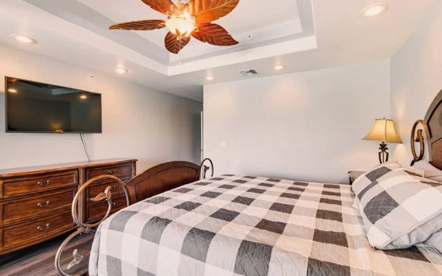 Riverfront Bullhead City Condo Near Casinos!