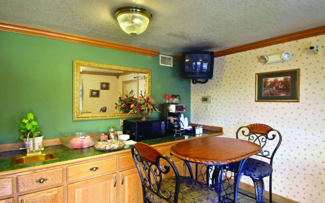 Little Rock Airport Travelodge