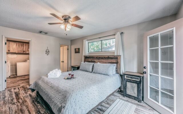 Elks Landing by VTrips