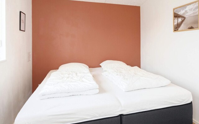 12 Person Holiday Home in Vinderup