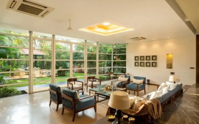 ELIVAAS Dahlia 4BHK Luxury Villa with Private pool, Goa