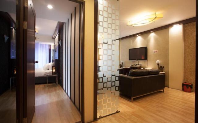 2c-short-term Rental Allowed-2brs Downtown Bangkok