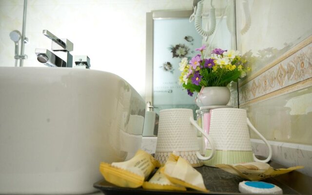 Fairy Sister Boutique Inn