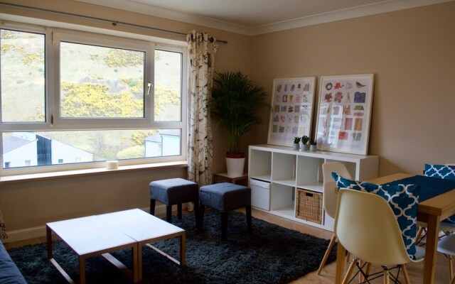 Central Edinburgh Apartment