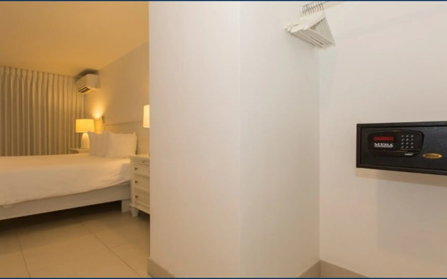 Premiere Hotel