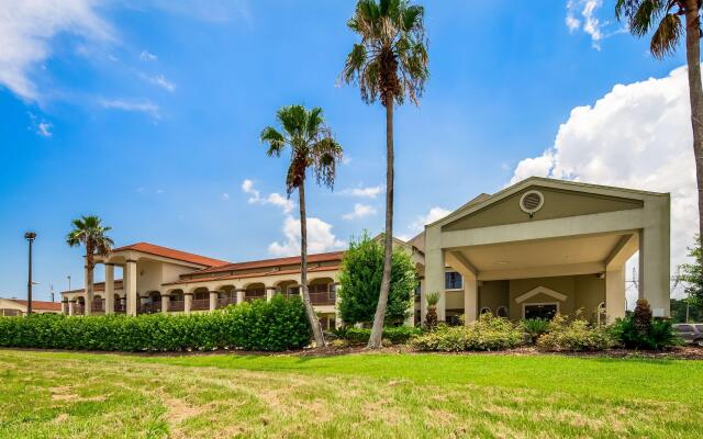 Best Western La Place Inn