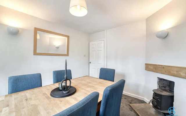 Host Stay Birches Barn