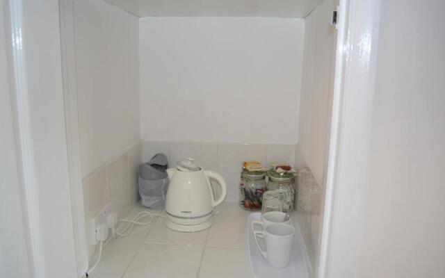 Number 5 - Lytton Tree Lodge, Reydon, Southwold