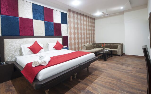 Hotel Apra International