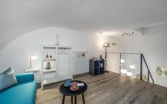 Maison Valentina