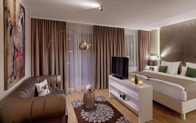 Amedia Luxury Suites Graz, Trademark Collection by Wyndham