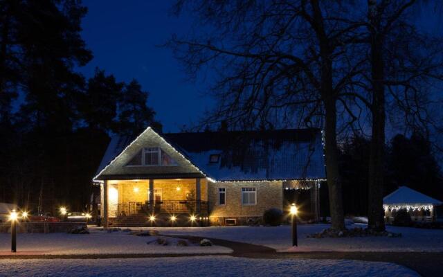 Seedri Holiday House