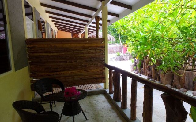 Jerrys Dive Lodge Guest House