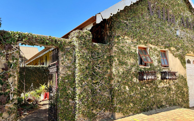 Villa Afriq