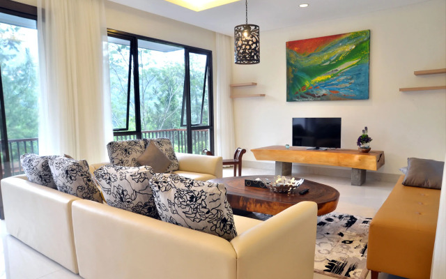 Permai Villa Dago with Pool - Resor Dago Pakar Bandung