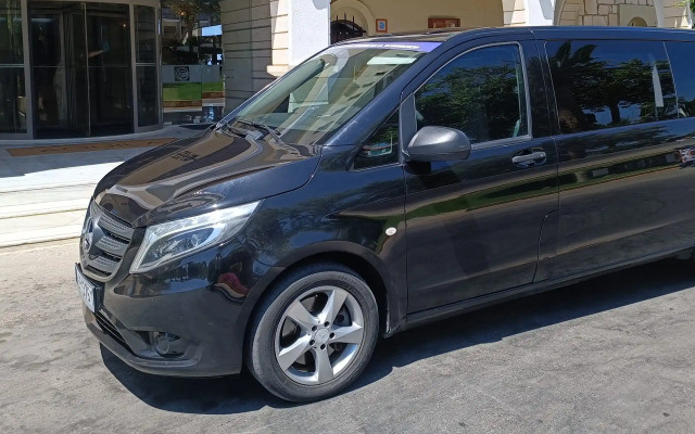 Aquila Atlantis Hotel