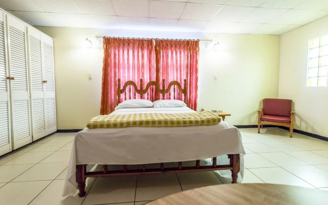 Sundeck Suites