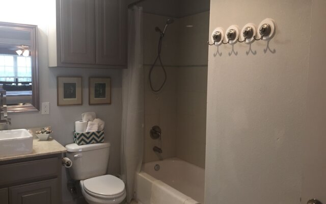 The Big Green House Bed & Breakfast