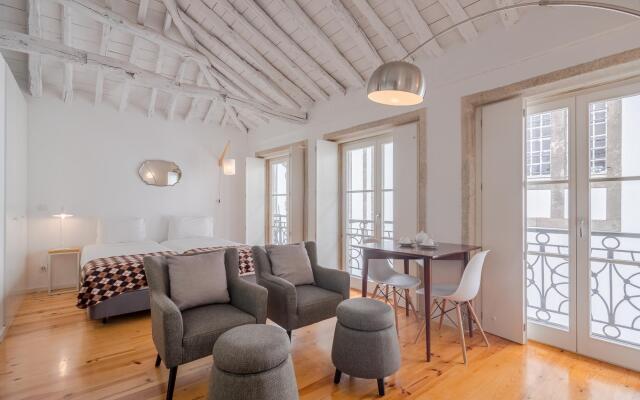 Youropo - The Tower 7F