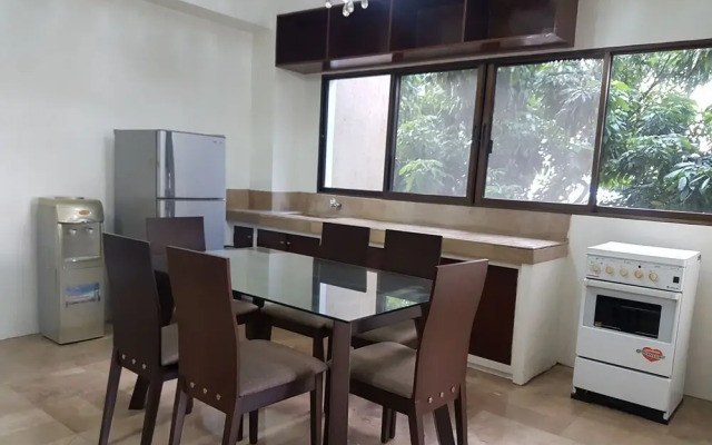 TSC Suites by Eastland Residences