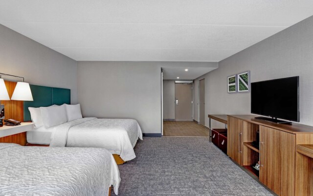 Hampton Inn & Suites by Hilton Belleville