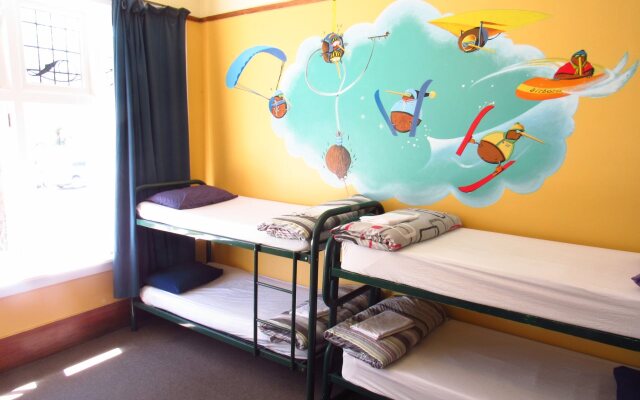 Noah's Ark Backpackers