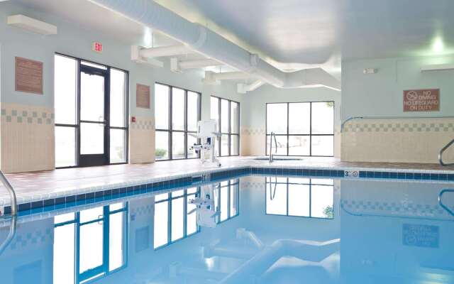 Hampton Inn New Philadelphia