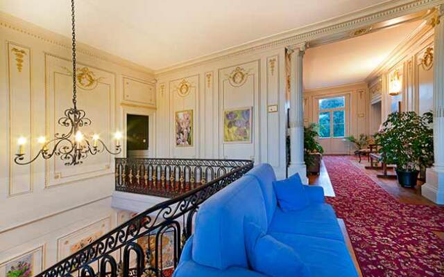 Hostellerie du Château des Monthairons