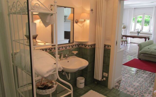 Marechiaro Villa  Relais