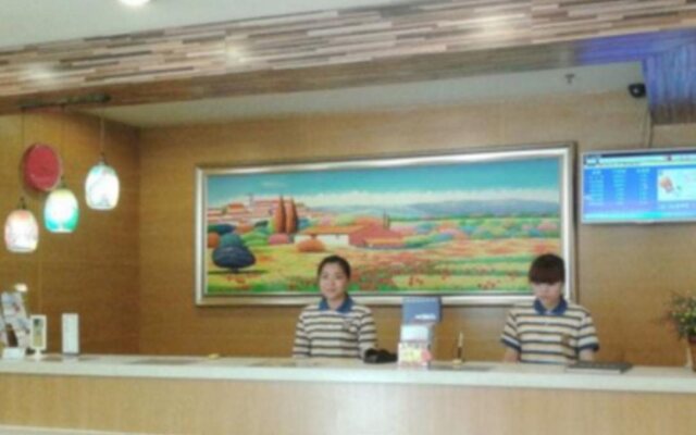 Ranz Hotel