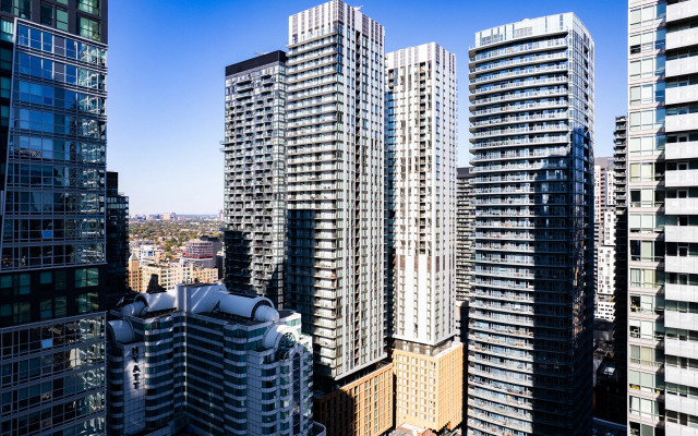 Hotel Riu Plaza Toronto