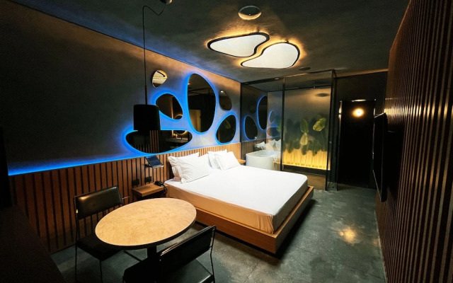Lush Motel Lapa