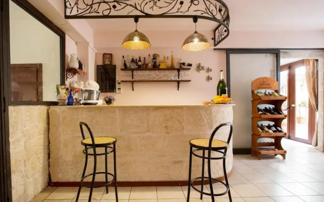 Sikania Suite