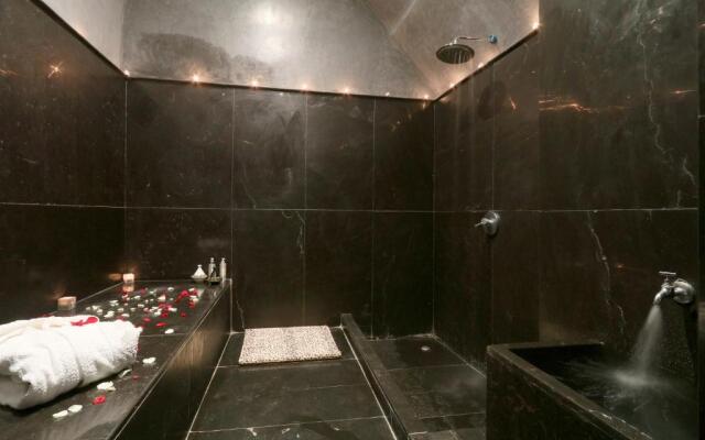 Riad Fabiola et Spa By La Siredrah
