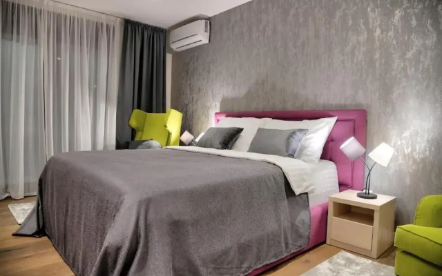 Hotel Maksimum