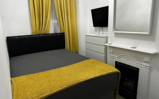 Onsite Apartments in Central Brentwood