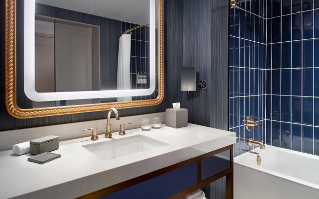 Omni Oklahoma City Hotel