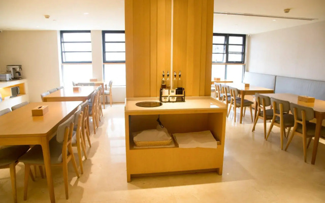 Ji Hotel ( UESTC, Chengdu Hi-tech Zone)