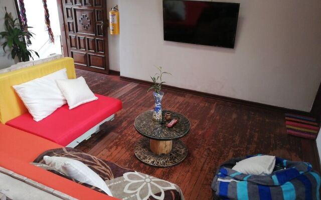 Hostel J&M