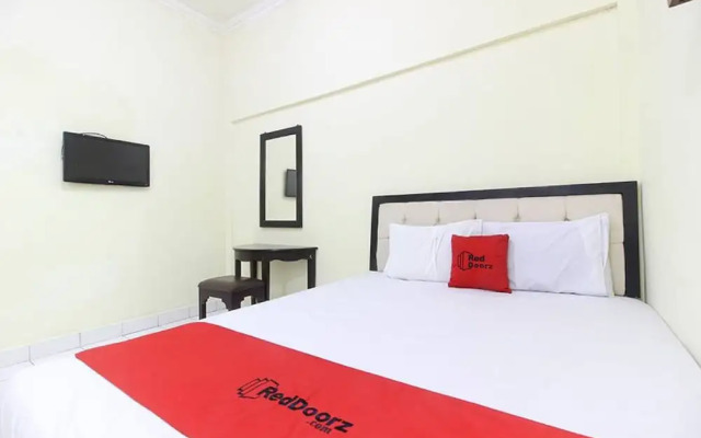 RedDoorz near Kranggan Tugu Jogja