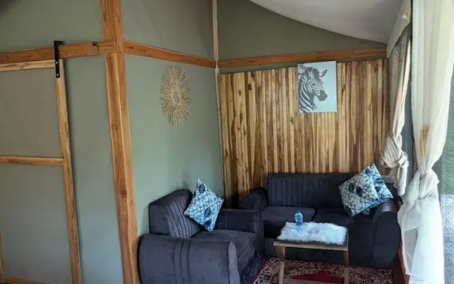 Double G Safaris and Camp Mikumi