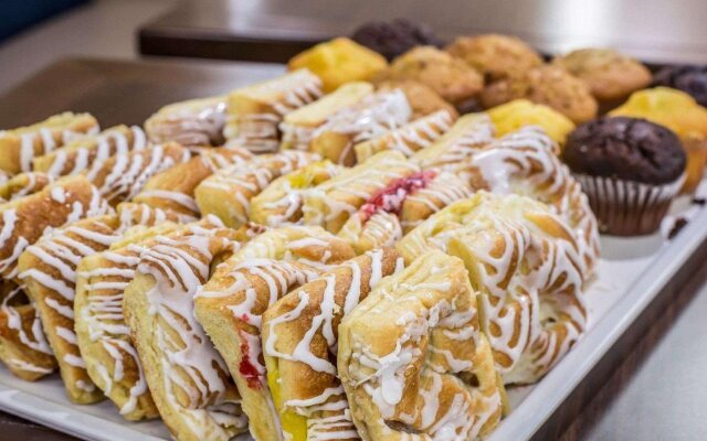 Comfort Inn Manchester Airport