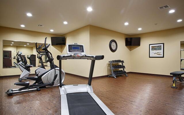Best Western Plus Fort Worth Forest Hill Inn & Suites
