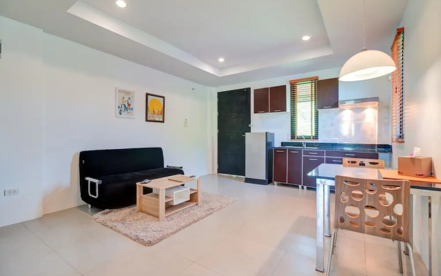Baan Rawee Villas